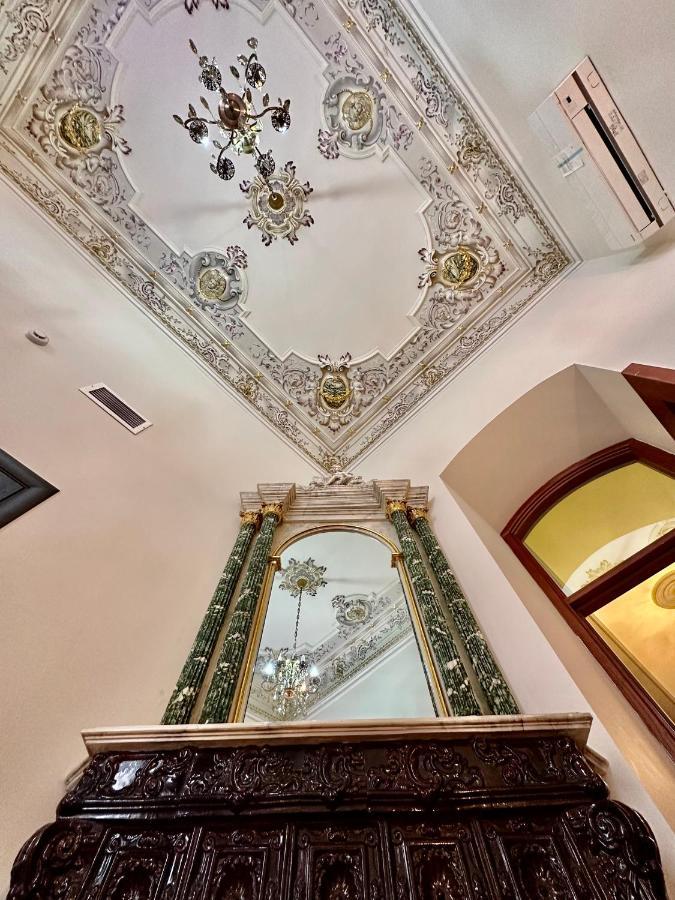 Gardenian Hotel Bakoe Buitenkant foto